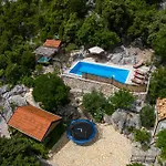 Vakantiehuis Amazing In With Sauna Ploce (Dubrovnik-Neretva)